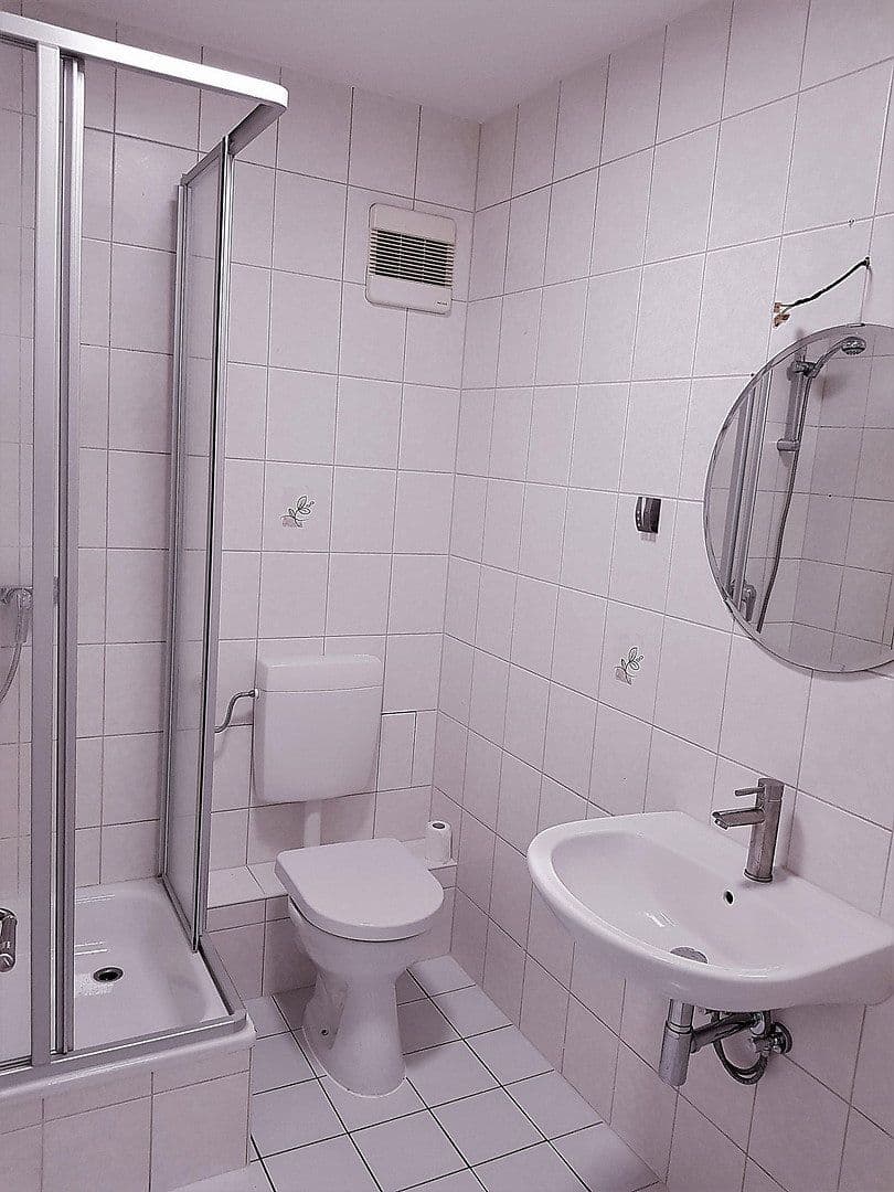 Prenájom bytu 2-izbový 55 m², Gräbendorfer Str 11b, Heidesee, Brandenbursko Prenájom bytu 2-izbový 55 m², Gräbendorfer Str 11b, Heidesee, Brandenbursko