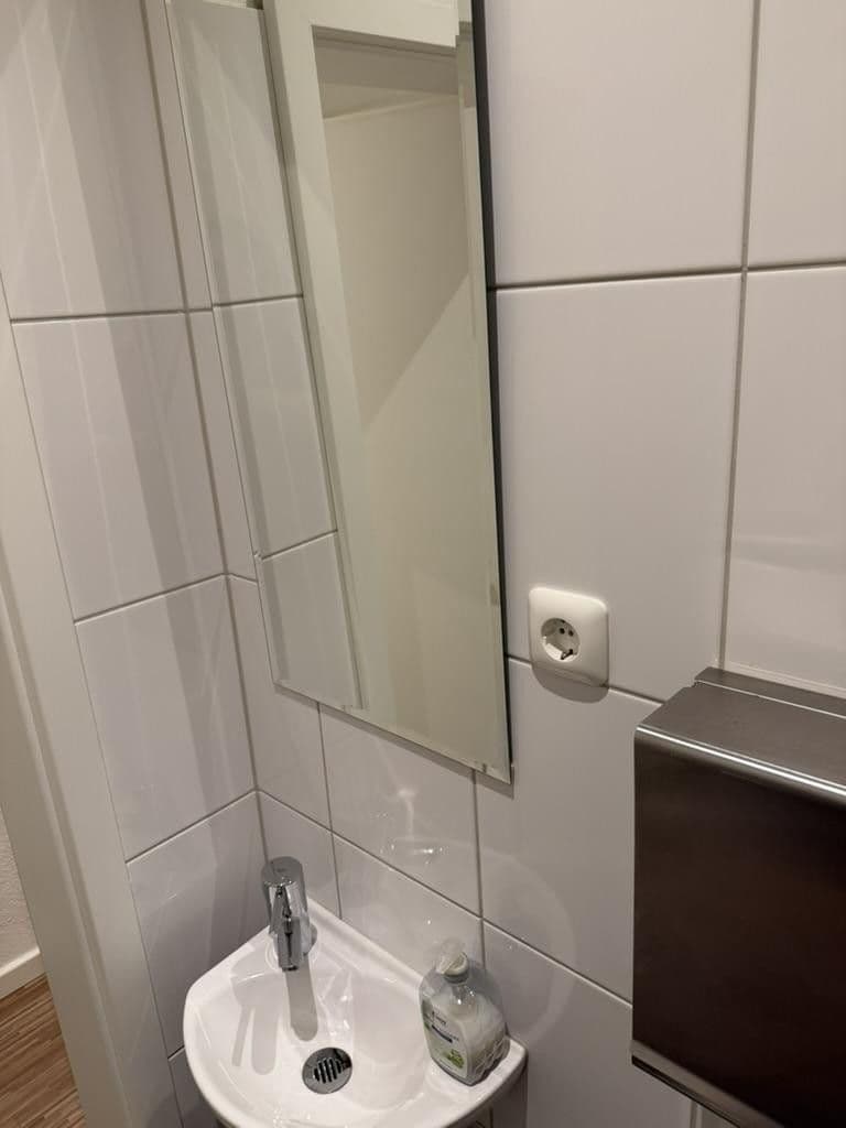 Prenájom kancelárie 77 m², Vestische Straße 96, Oberhausen, Severné Porýnie - Westfálsko Prenájom kancelárie 77 m², Vestische Straße 96, Oberhausen, Severné Porýnie - Westfálsko