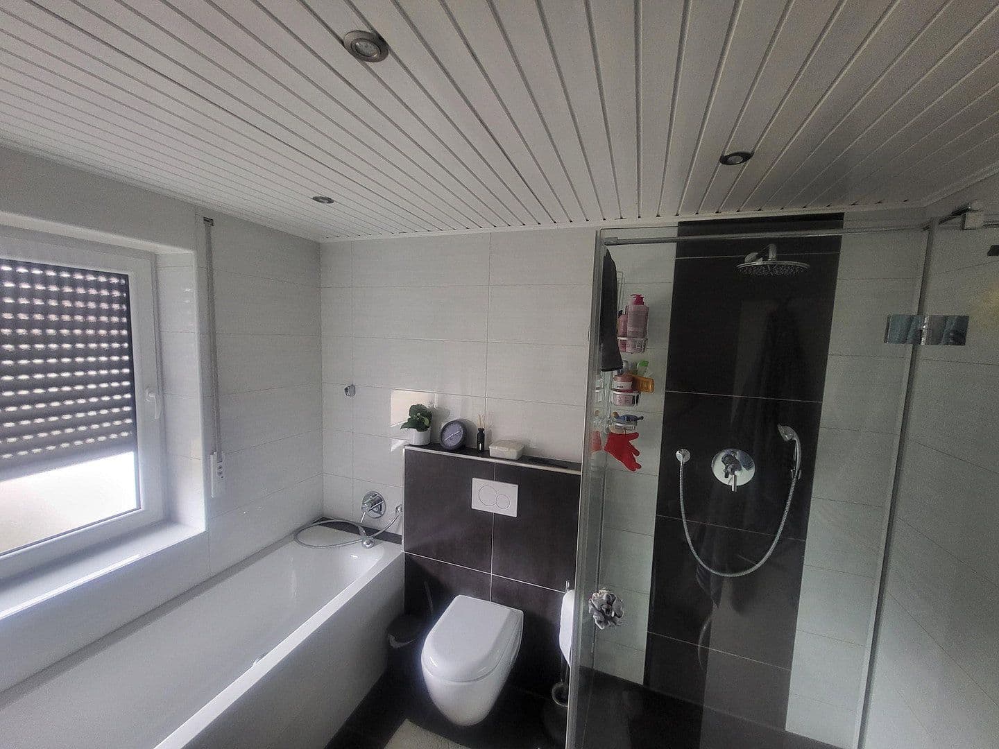 Predaj bytu 3-izbový 84 m², Pforzheim, Bádensko-Wurttembersko Predaj bytu 3-izbový 84 m², Pforzheim, Bádensko-Wurttembersko