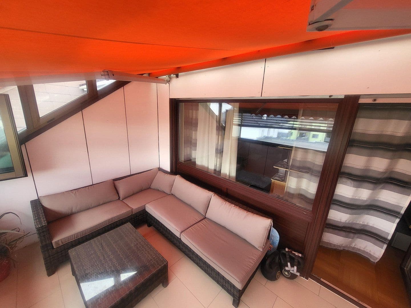 Predaj bytu 3-izbový 84 m², Pforzheim, Bádensko-Wurttembersko Predaj bytu 3-izbový 84 m², Pforzheim, Bádensko-Wurttembersko