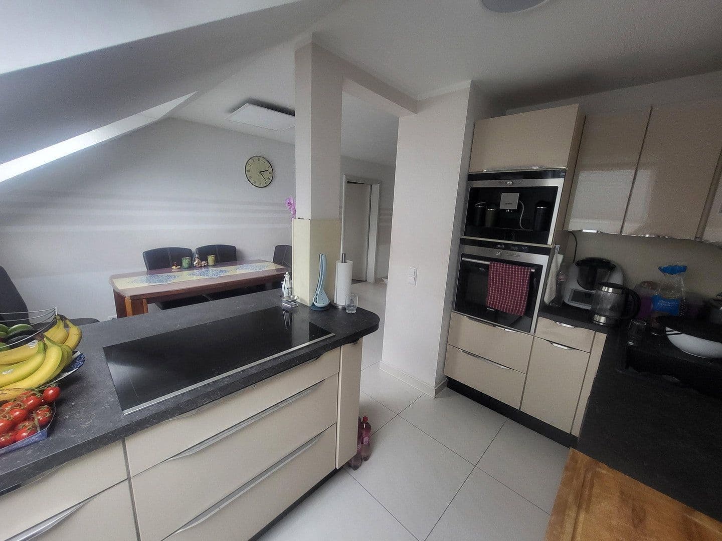 Predaj bytu 3-izbový 84 m², Pforzheim, Bádensko-Wurttembersko Predaj bytu 3-izbový 84 m², Pforzheim, Bádensko-Wurttembersko