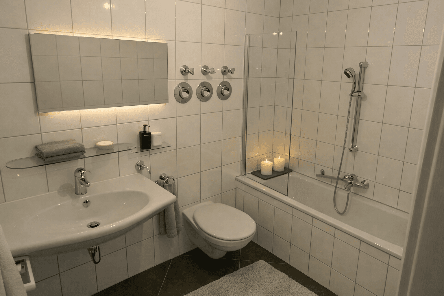 Predaj bytu 3-izbový 79 m², Frankfurt am Main, Hesensko Predaj bytu 3-izbový 79 m², Frankfurt am Main, Hesensko