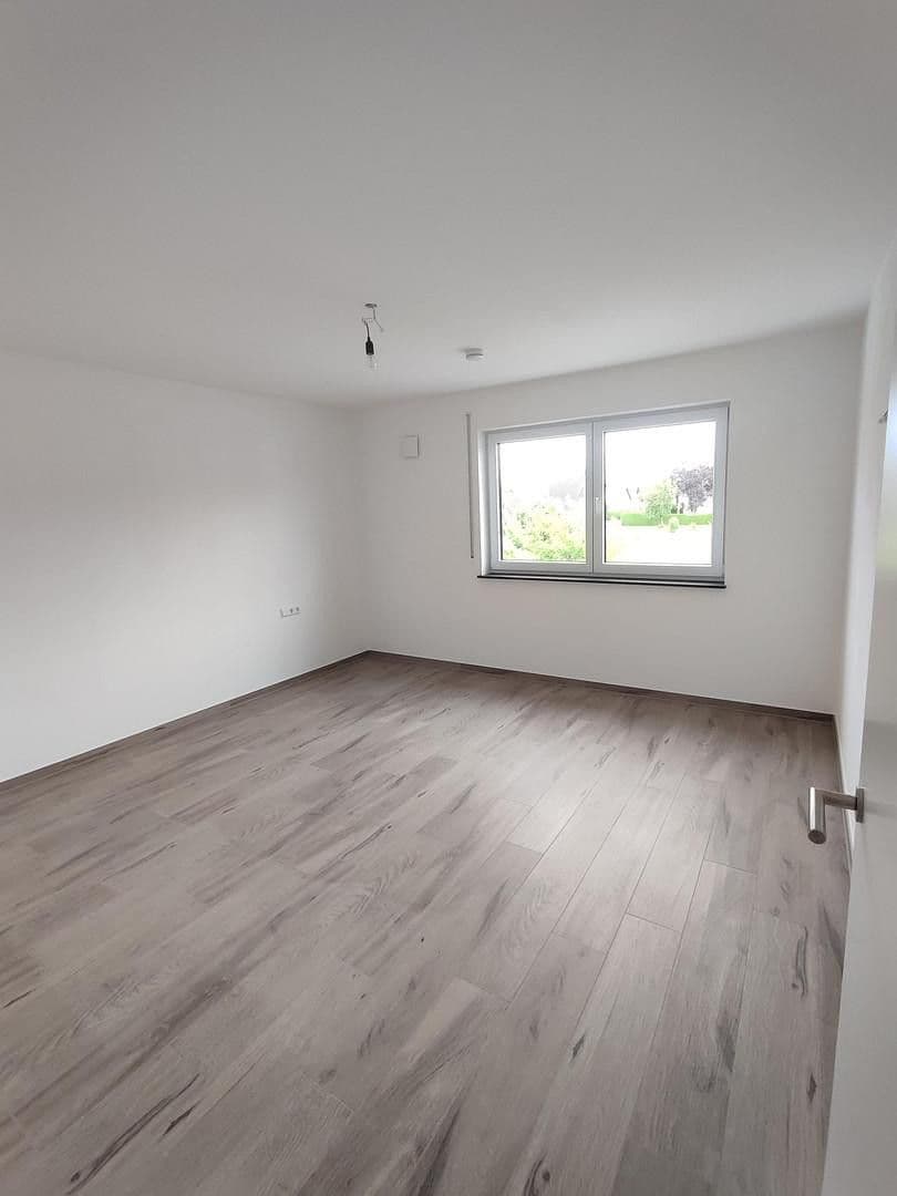 Prenájom bytu 3-izbový 112 m², Memmingen, Bavorsko Prenájom bytu 3-izbový 112 m², Memmingen, Bavorsko
