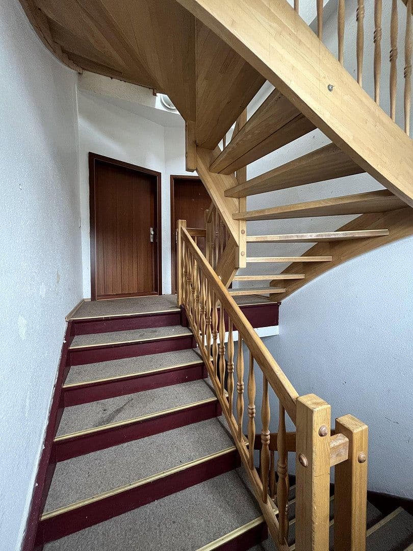 Predaj domu 446 m², Brehnaer Straße 6, Bitterfeld-Wolfen, Sasko-Anhaltsko Predaj domu 446 m², Brehnaer Straße 6, Bitterfeld-Wolfen, Sasko-Anhaltsko