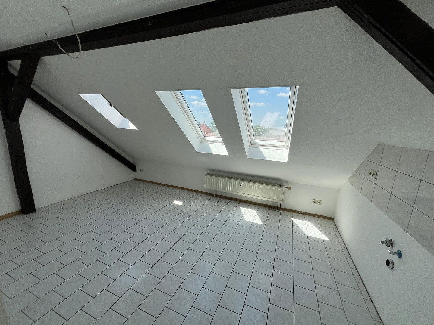 Predaj domu 446 m², Brehnaer Straße 6, Bitterfeld-Wolfen, Sasko-Anhaltsko Predaj domu 446 m², Brehnaer Straße 6, Bitterfeld-Wolfen, Sasko-Anhaltsko