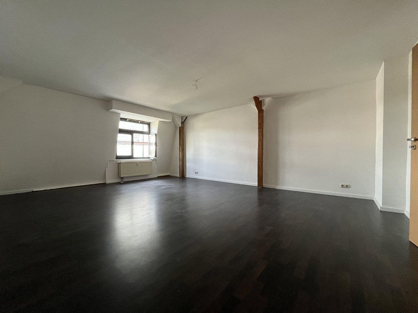 Predaj domu 446 m², Brehnaer Straße 6, Bitterfeld-Wolfen, Sasko-Anhaltsko Predaj domu 446 m², Brehnaer Straße 6, Bitterfeld-Wolfen, Sasko-Anhaltsko