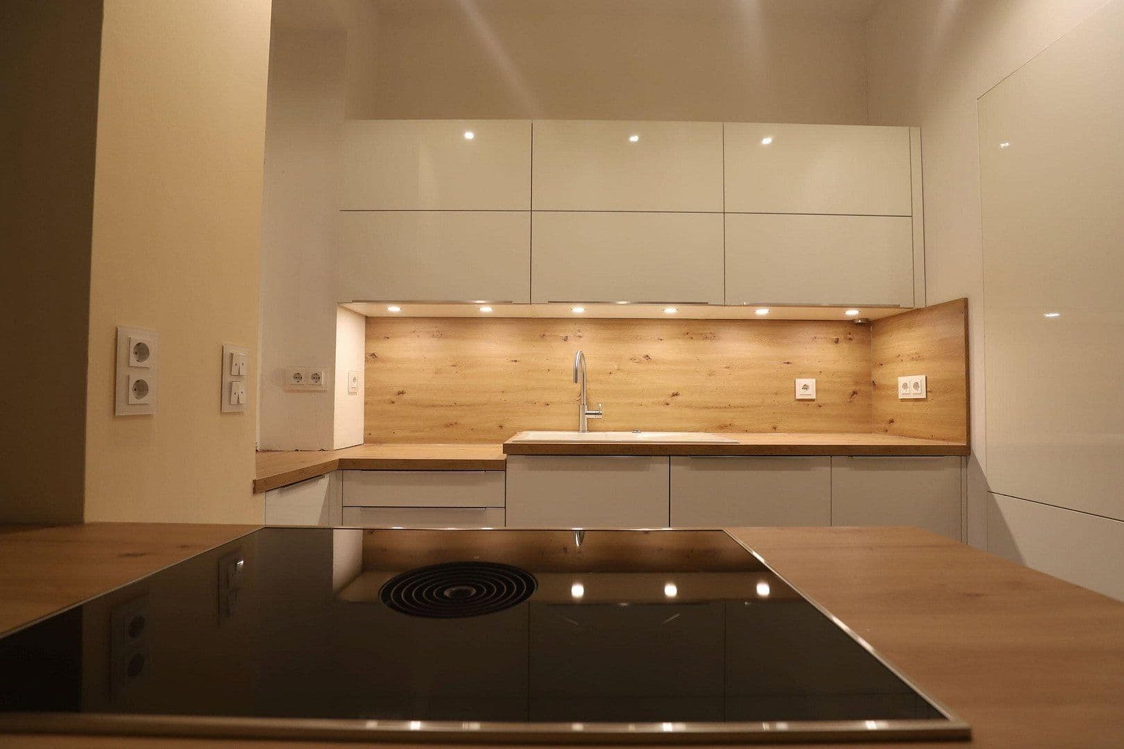 Prenájom bytu 4-izbový 118 m², Julius-Leber-Straße 10, Hanau, Hesensko Prenájom bytu 4-izbový 118 m², Julius-Leber-Straße 10, Hanau, Hesensko