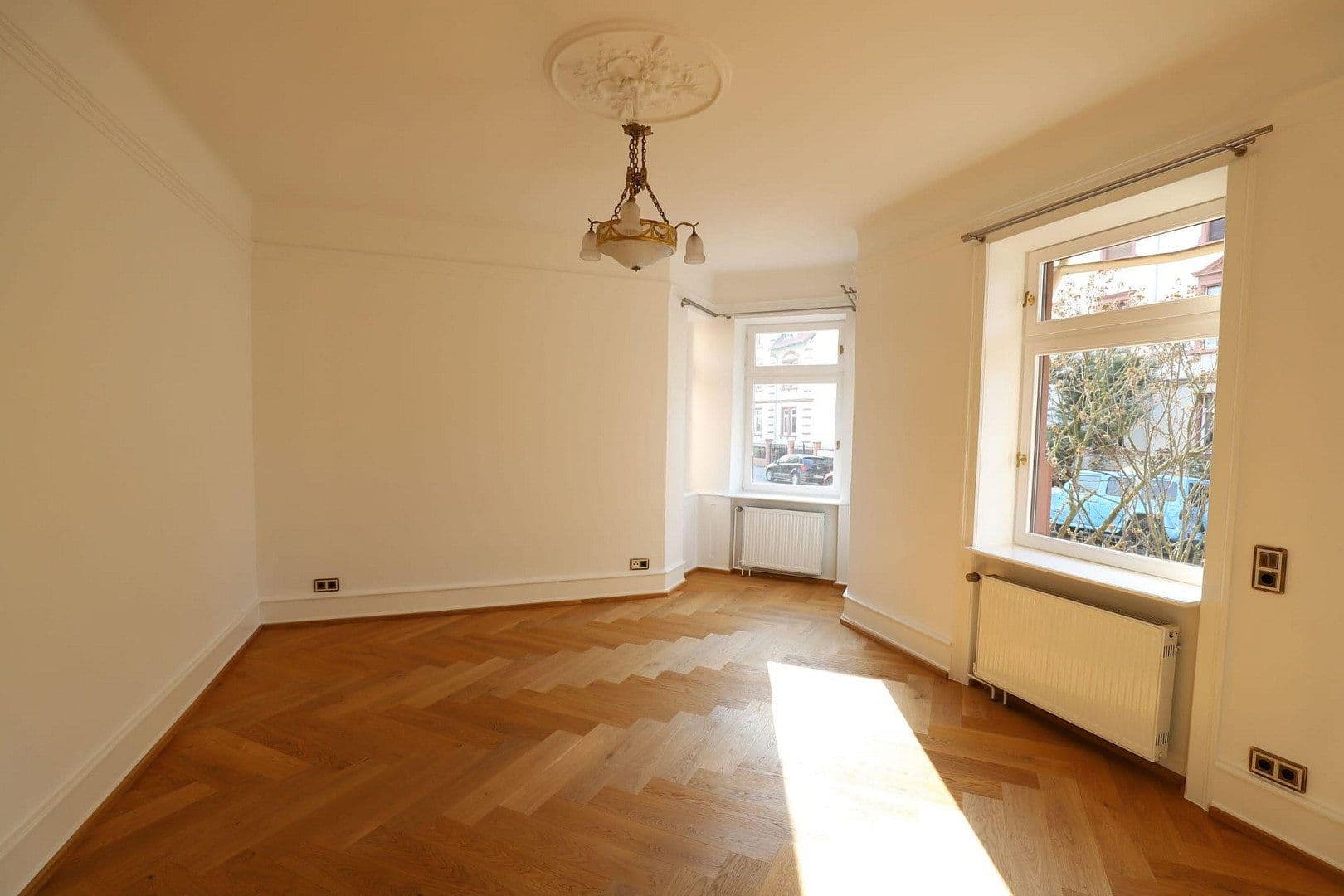 Prenájom bytu 4-izbový 118 m², Julius-Leber-Straße 10, Hanau, Hesensko Prenájom bytu 4-izbový 118 m², Julius-Leber-Straße 10, Hanau, Hesensko