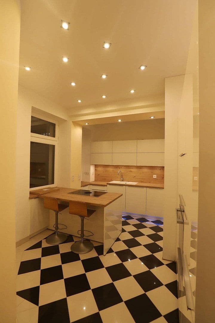Prenájom bytu 4-izbový 118 m², Julius-Leber-Straße 10, Hanau, Hesensko Prenájom bytu 4-izbový 118 m², Julius-Leber-Straße 10, Hanau, Hesensko