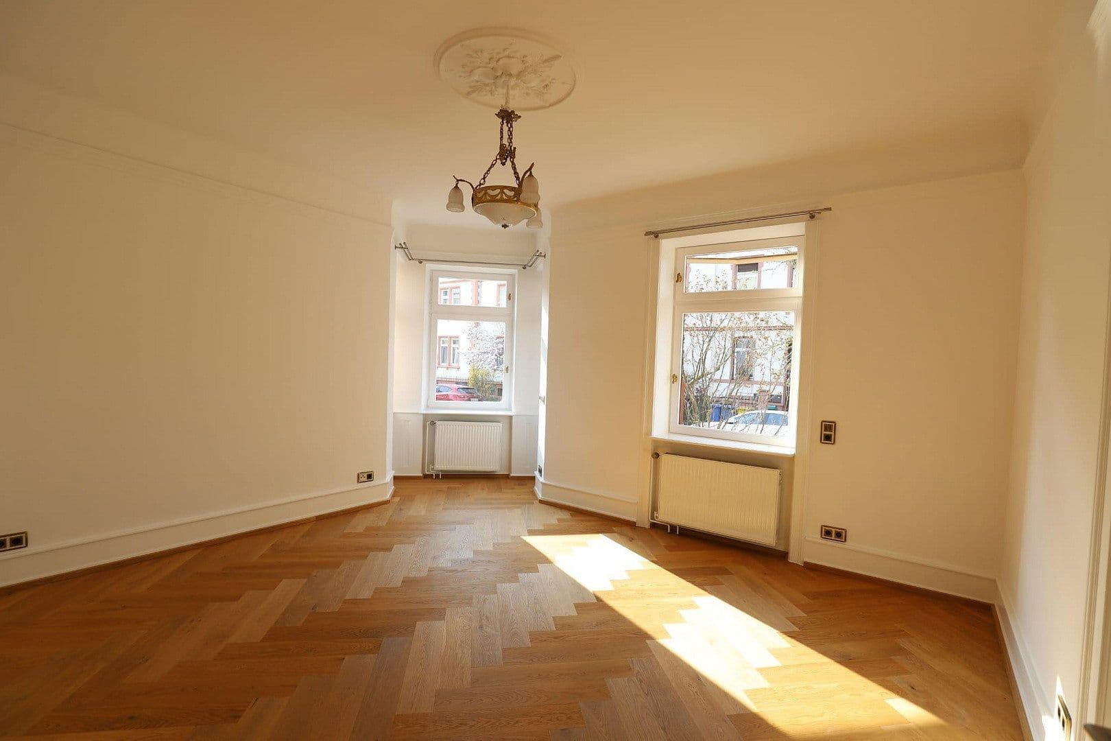 Prenájom bytu 4-izbový 118 m², Julius-Leber-Straße 10, Hanau, Hesensko Prenájom bytu 4-izbový 118 m², Julius-Leber-Straße 10, Hanau, Hesensko