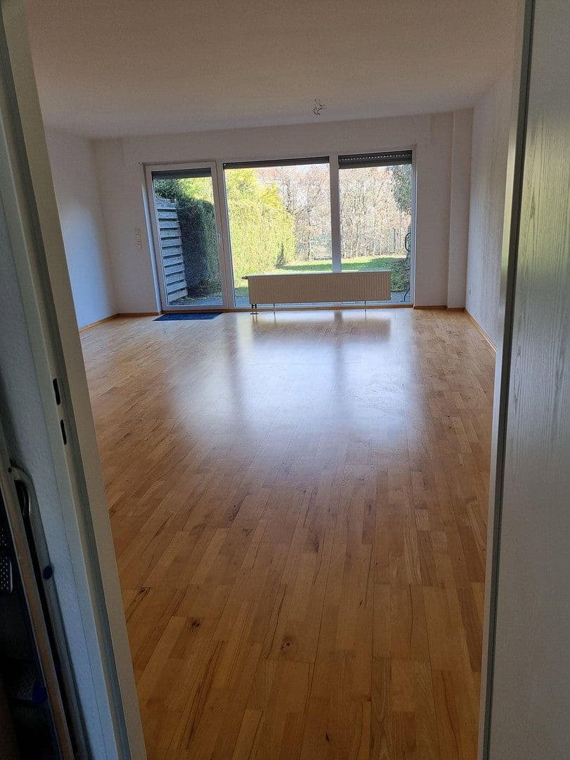 Prenájom domu 142 m², pozemok 181 m², Hans-Vilz-Weg 5, Düsseldorf-Wittlaer, Severné Porýnie - Westfálsko Prenájom domu 142 m², pozemok 181 m², Hans-Vilz-Weg 5, Düsseldorf-Wittlaer, Severné Porýnie - Westfálsko