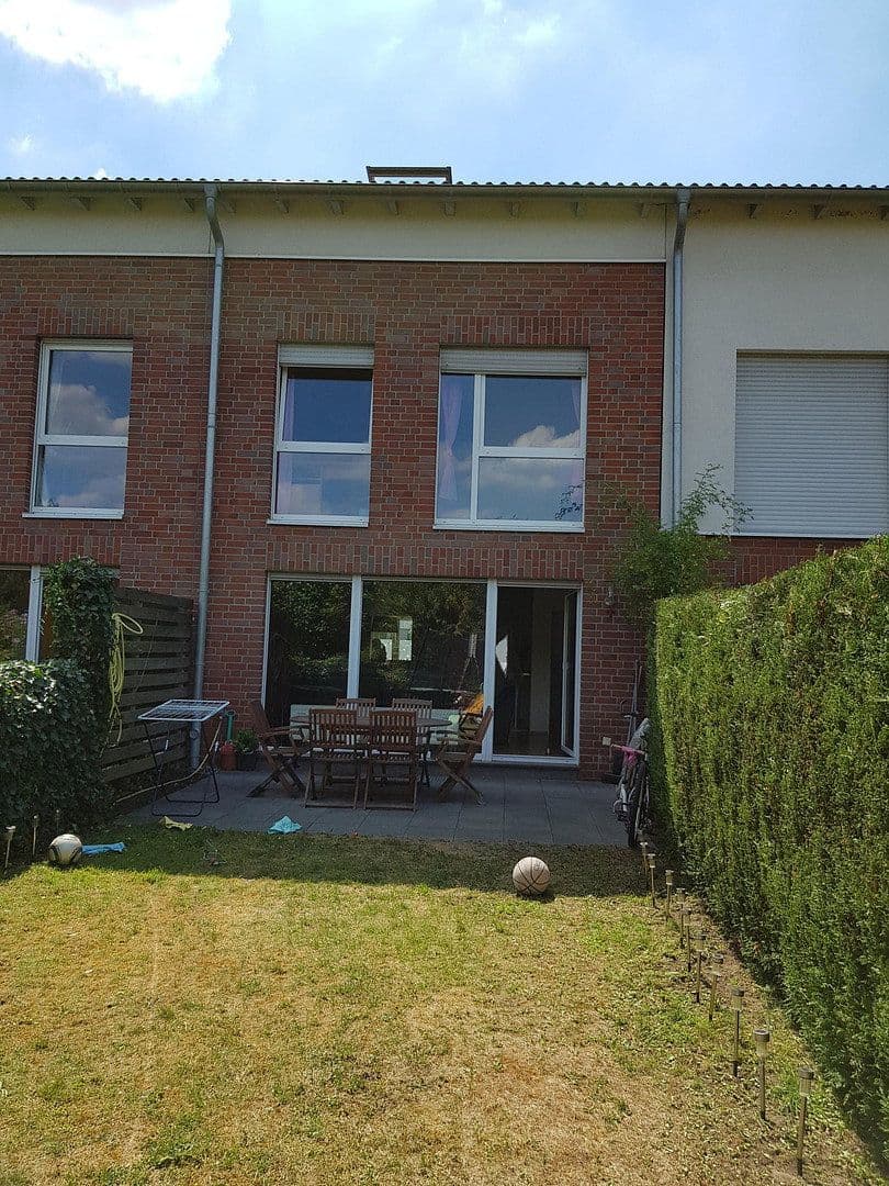 Prenájom domu 142 m², pozemok 181 m², Hans-Vilz-Weg 5, Düsseldorf-Wittlaer, Severné Porýnie - Westfálsko Prenájom domu 142 m², pozemok 181 m², Hans-Vilz-Weg 5, Düsseldorf-Wittlaer, Severné Porýnie - Westfálsko