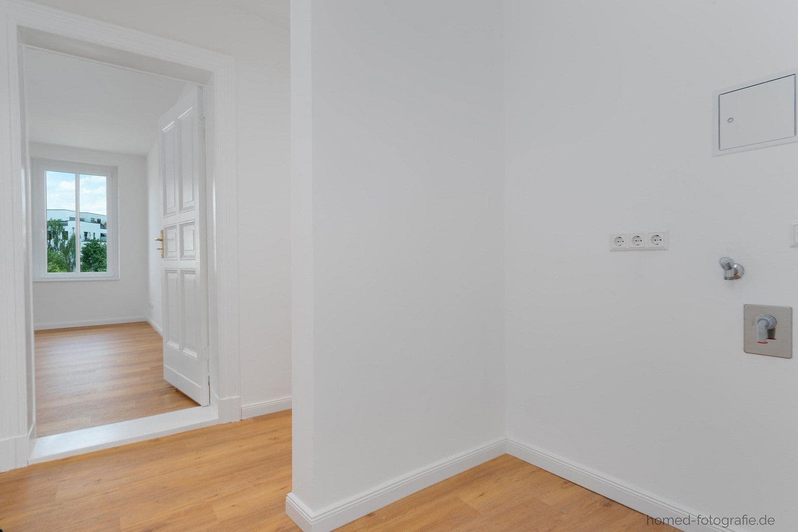 Prenájom bytu 2-izbový 68 m², Müggelheimer Straße 18, Berlin, Berlín Prenájom bytu 2-izbový 68 m², Müggelheimer Straße 18, Berlin, Berlín