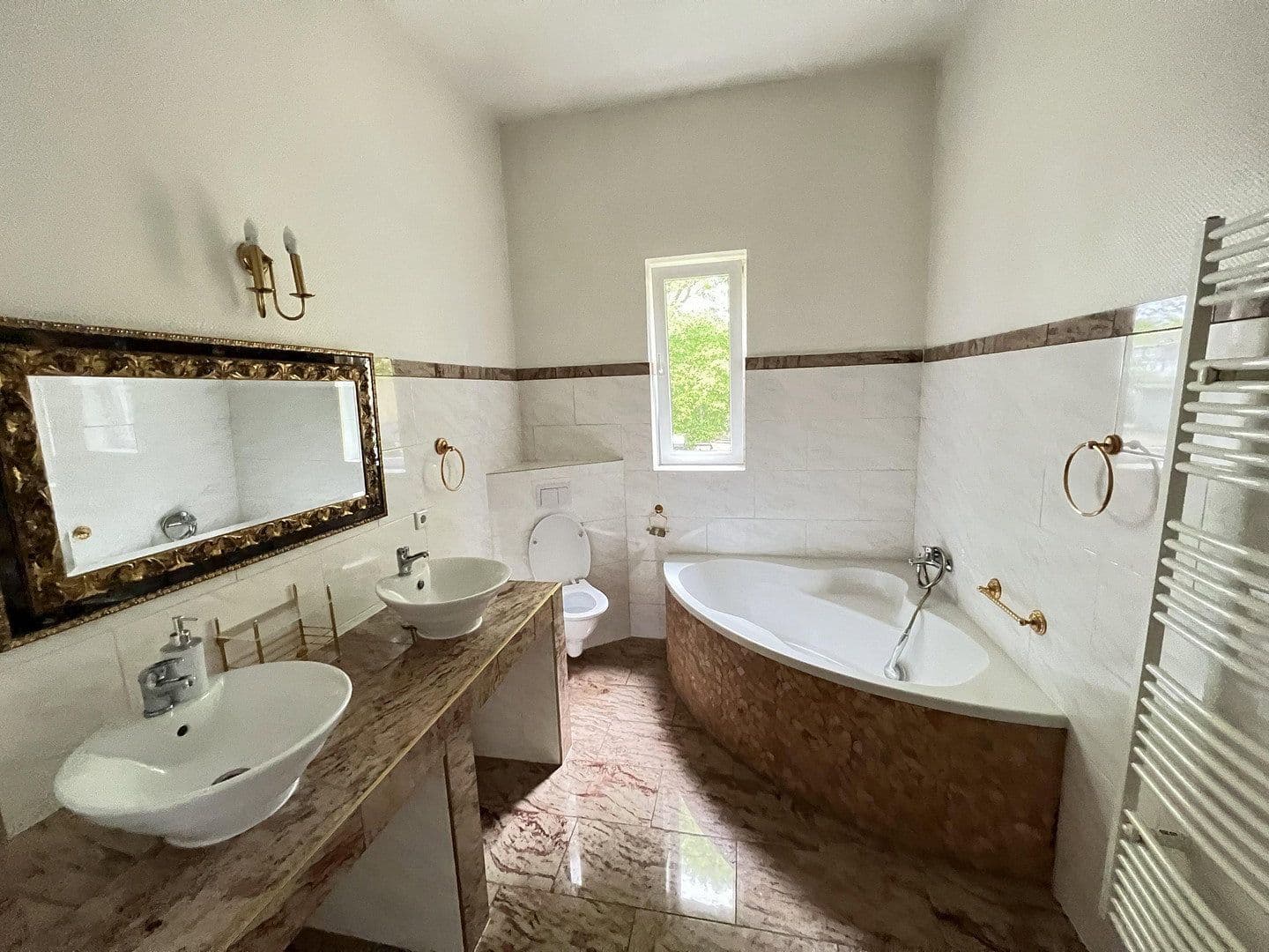 Prenájom bytu 1-izbový 92 m², Viktor-Reuter-Str. 53, Herne, Severné Porýnie - Westfálsko Prenájom bytu 1-izbový 92 m², Viktor-Reuter-Str. 53, Herne, Severné Porýnie - Westfálsko