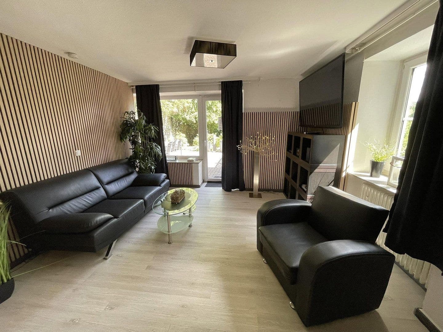 Predaj domu 201 m², pozemok 3.251 m², Kopp, Porýnie-Falcko Predaj domu 201 m², pozemok 3.251 m², Kopp, Porýnie-Falcko