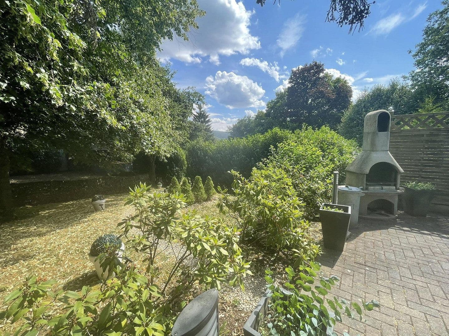Predaj domu 201 m², pozemok 3.251 m², Kopp, Porýnie-Falcko Predaj domu 201 m², pozemok 3.251 m², Kopp, Porýnie-Falcko
