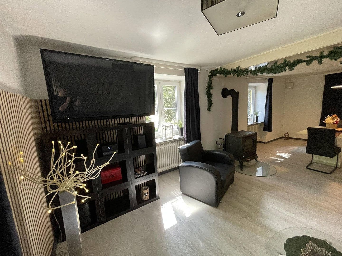 Predaj domu 201 m², pozemok 3.251 m², Kopp, Porýnie-Falcko Predaj domu 201 m², pozemok 3.251 m², Kopp, Porýnie-Falcko