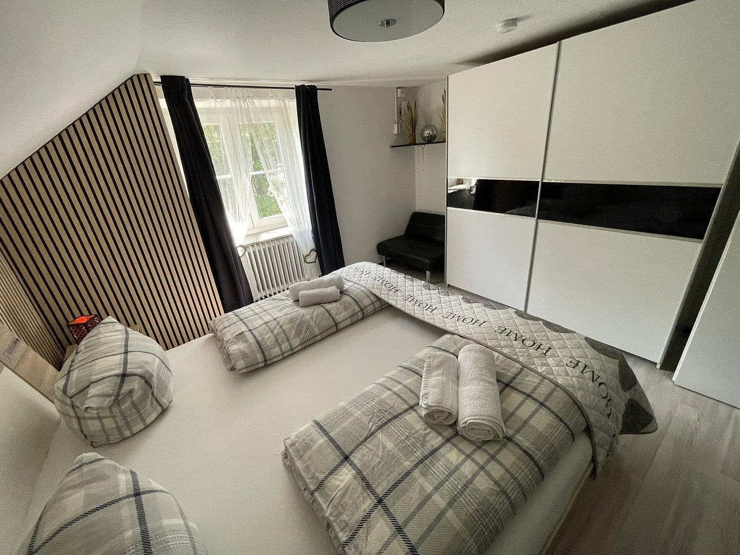 Predaj domu 201 m², pozemok 3.251 m², Kopp, Porýnie-Falcko Predaj domu 201 m², pozemok 3.251 m², Kopp, Porýnie-Falcko