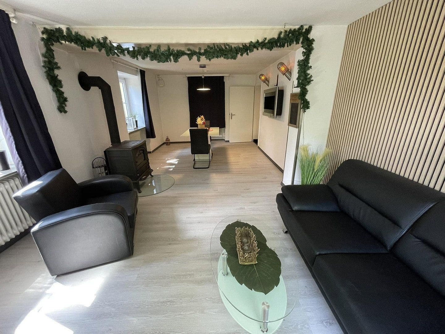 Predaj domu 201 m², pozemok 3.251 m², Kopp, Porýnie-Falcko Predaj domu 201 m², pozemok 3.251 m², Kopp, Porýnie-Falcko