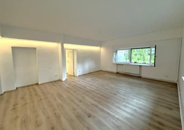 Prenájom bytu 2-izbový 90 m², Berlin, Berlín Prenájom bytu 2-izbový 90 m², Berlin, Berlín