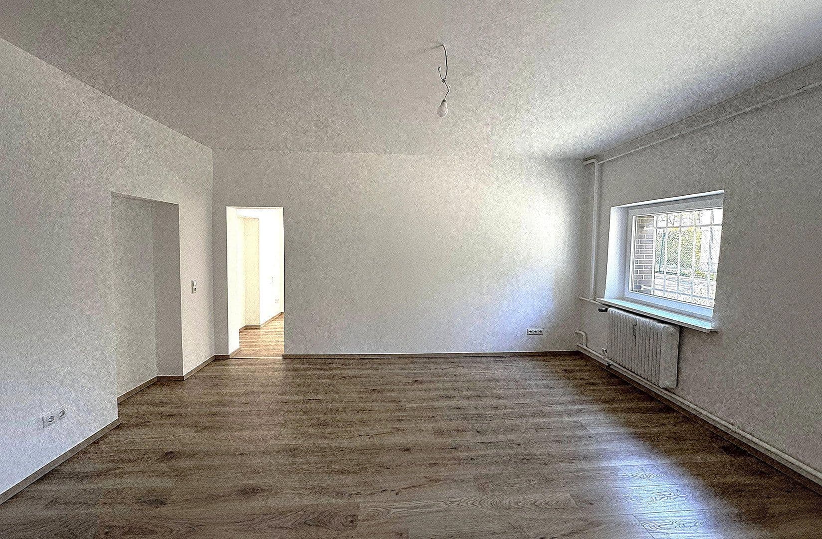 Prenájom bytu 2-izbový 90 m², Berlin, Berlín Prenájom bytu 2-izbový 90 m², Berlin, Berlín