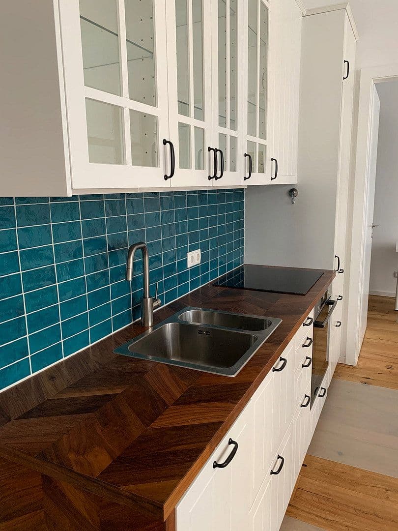 Prenájom bytu 3-izbový 62 m², Wien, Viedeň Prenájom bytu 3-izbový 62 m², Wien, Viedeň