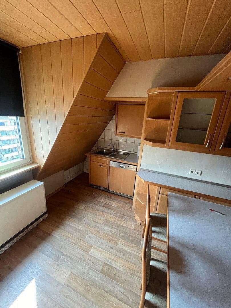 Prenájom bytu 5-izbový 80 m², Arnoldstraße 21, Dortmund, Severné Porýnie - Westfálsko Prenájom bytu 5-izbový 80 m², Arnoldstraße 21, Dortmund, Severné Porýnie - Westfálsko
