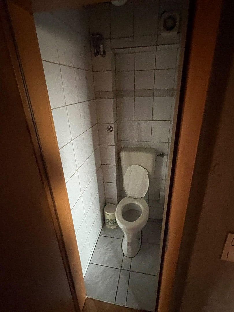 Prenájom bytu 5-izbový 80 m², Arnoldstraße 21, Dortmund, Severné Porýnie - Westfálsko Prenájom bytu 5-izbový 80 m², Arnoldstraße 21, Dortmund, Severné Porýnie - Westfálsko
