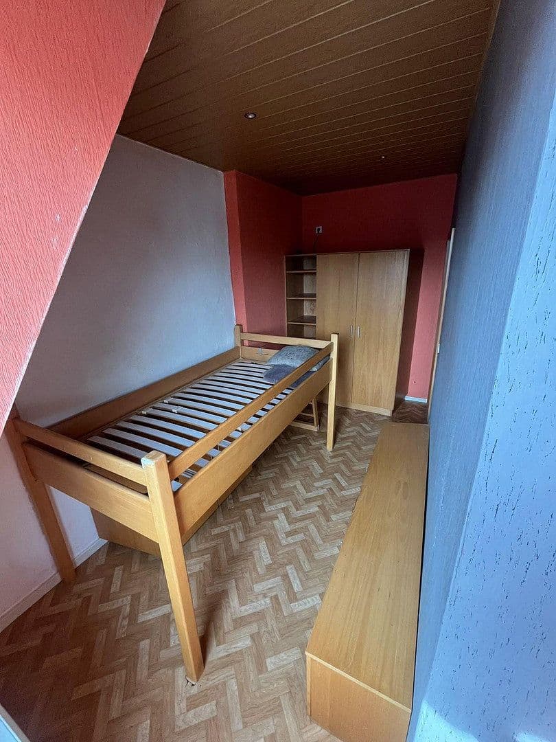 Prenájom bytu 5-izbový 80 m², Arnoldstraße 21, Dortmund, Severné Porýnie - Westfálsko Prenájom bytu 5-izbový 80 m², Arnoldstraße 21, Dortmund, Severné Porýnie - Westfálsko