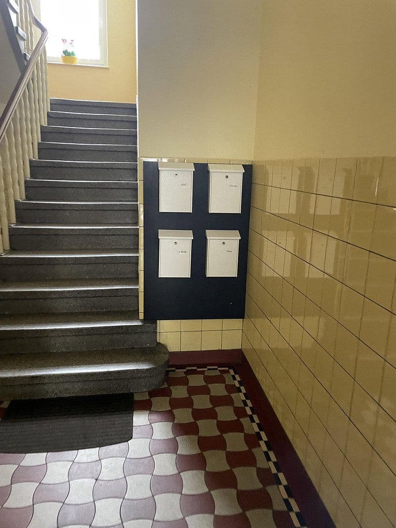 Prenájom bytu 5-izbový 80 m², Arnoldstraße 21, Dortmund, Severné Porýnie - Westfálsko Prenájom bytu 5-izbový 80 m², Arnoldstraße 21, Dortmund, Severné Porýnie - Westfálsko