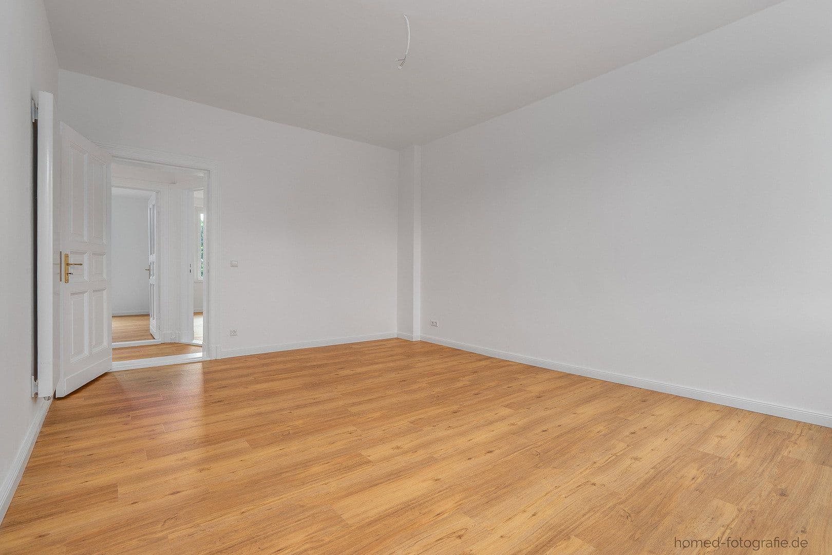 Prenájom bytu 3-izbový 86 m², Müggelheimer Straße 18, Berlin, Berlín Prenájom bytu 3-izbový 86 m², Müggelheimer Straße 18, Berlin, Berlín