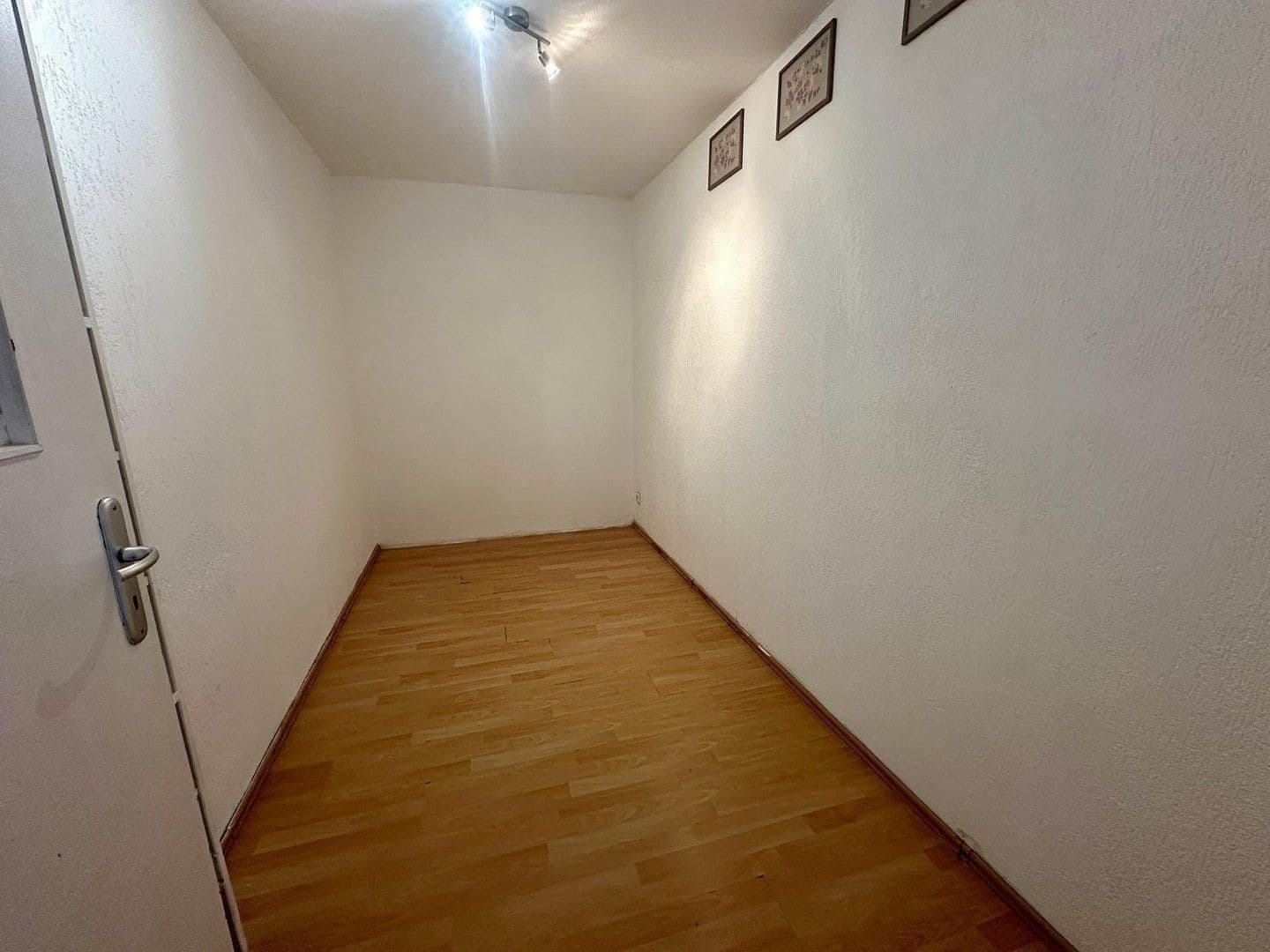 Prenájom bytu 1-izbový 81 m², Ringstraße 11, Walldürn, Bádensko-Wurttembersko Prenájom bytu 1-izbový 81 m², Ringstraße 11, Walldürn, Bádensko-Wurttembersko