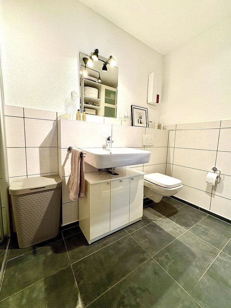 Predaj bytu 3-izbový 89 m², Konz, Porýnie-Falcko Predaj bytu 3-izbový 89 m², Konz, Porýnie-Falcko