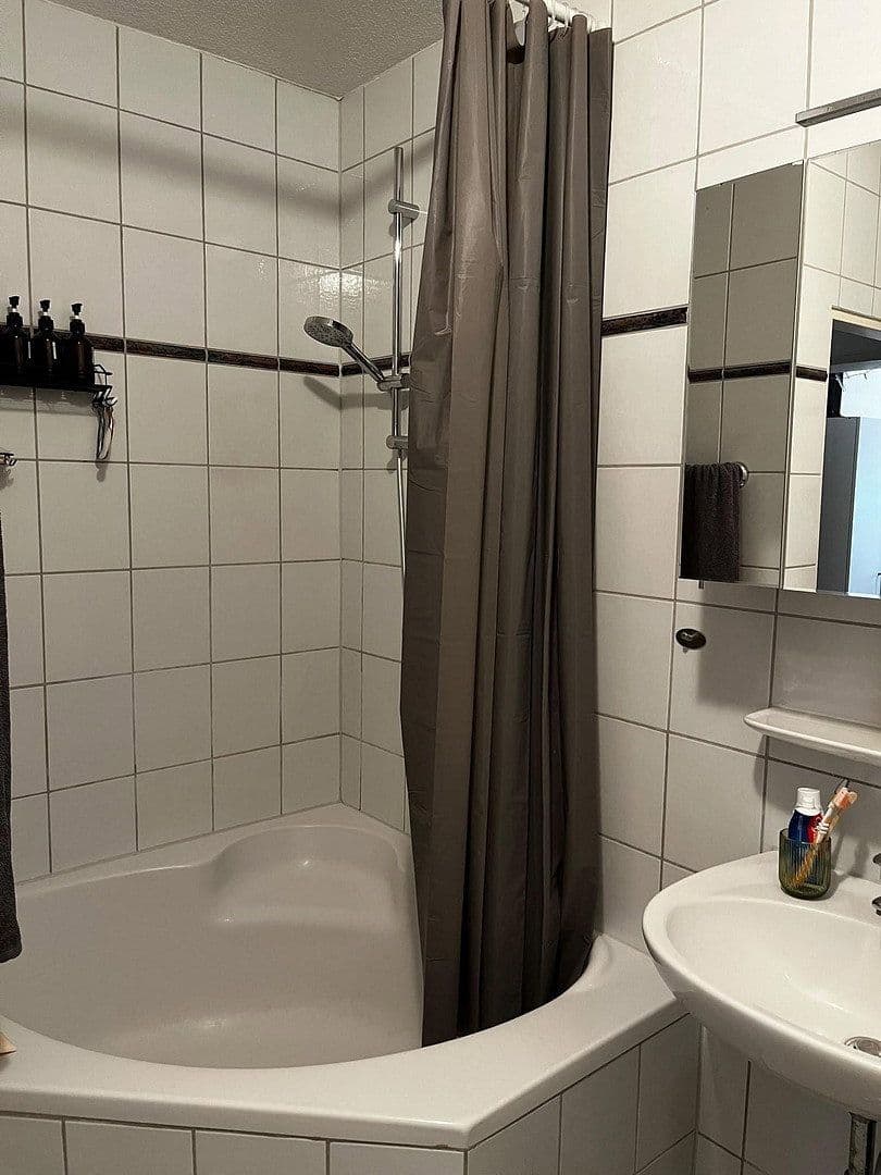Prenájom bytu 1-izbový 64 m², Mollstr 27, Mannheim, Bádensko-Wurttembersko Prenájom bytu 1-izbový 64 m², Mollstr 27, Mannheim, Bádensko-Wurttembersko