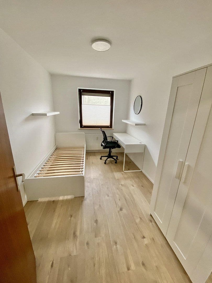 Prenájom bytu 1-izbový 64 m², Mollstr 27, Mannheim, Bádensko-Wurttembersko Prenájom bytu 1-izbový 64 m², Mollstr 27, Mannheim, Bádensko-Wurttembersko