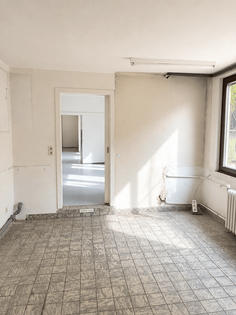 Prenájom nebytového priestoru 217 m², Salinenstrasse 35a, Bad Kreuznach, Porýnie-Falcko Prenájom nebytového priestoru 217 m², Salinenstrasse 35a, Bad Kreuznach, Porýnie-Falcko