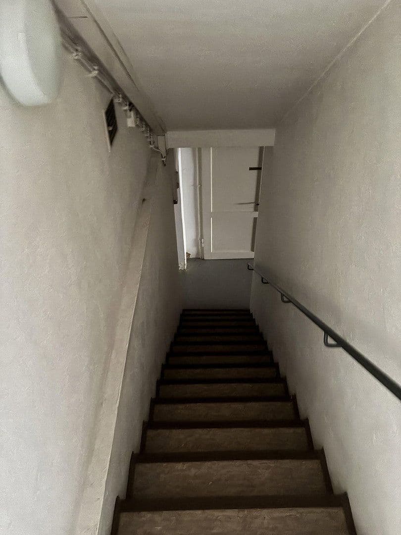 Prenájom nebytového priestoru 217 m², Salinenstrasse 35a, Bad Kreuznach, Porýnie-Falcko Prenájom nebytového priestoru 217 m², Salinenstrasse 35a, Bad Kreuznach, Porýnie-Falcko