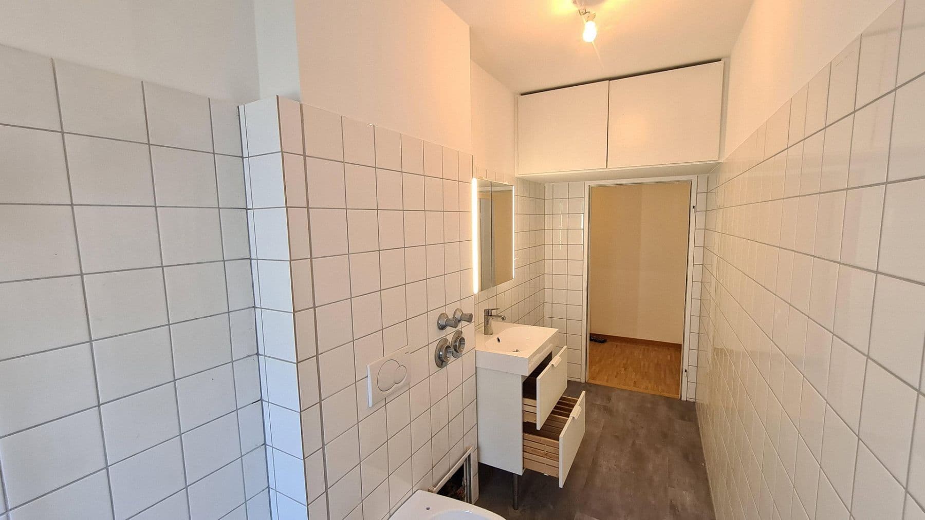 Prenájom bytu 2-izbový 60 m², Wurmbachstraße 6, Frankfurt, Hesensko Prenájom bytu 2-izbový 60 m², Wurmbachstraße 6, Frankfurt, Hesensko