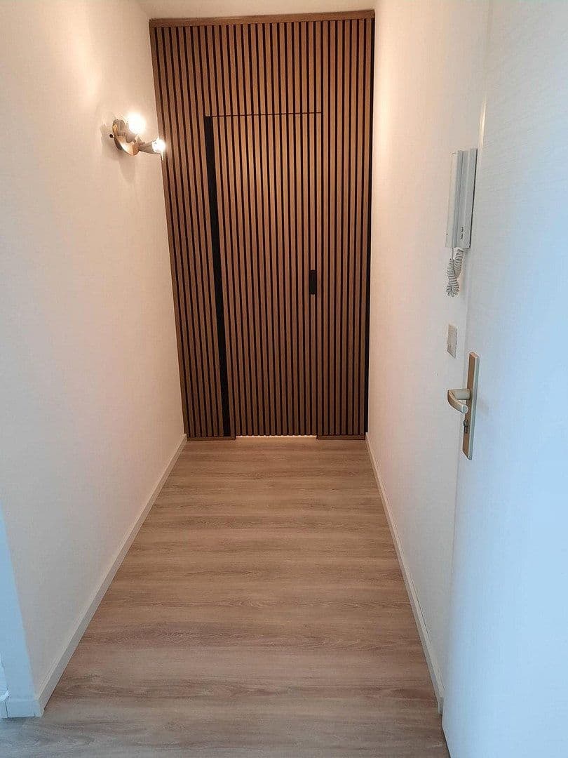 Prenájom bytu 2-izbový 70 m², Forellenweg 34, Lehrte, Dolné Sasko Prenájom bytu 2-izbový 70 m², Forellenweg 34, Lehrte, Dolné Sasko