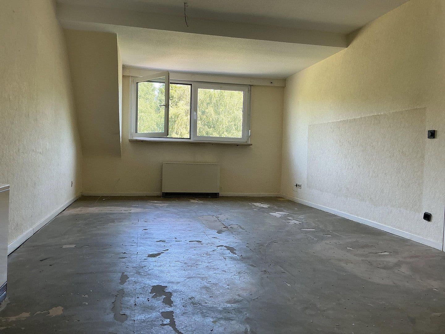 Prenájom bytu 3-izbový 67 m², Dellwiger Str. 37, Essen, Severné Porýnie - Westfálsko Prenájom bytu 3-izbový 67 m², Dellwiger Str. 37, Essen, Severné Porýnie - Westfálsko
