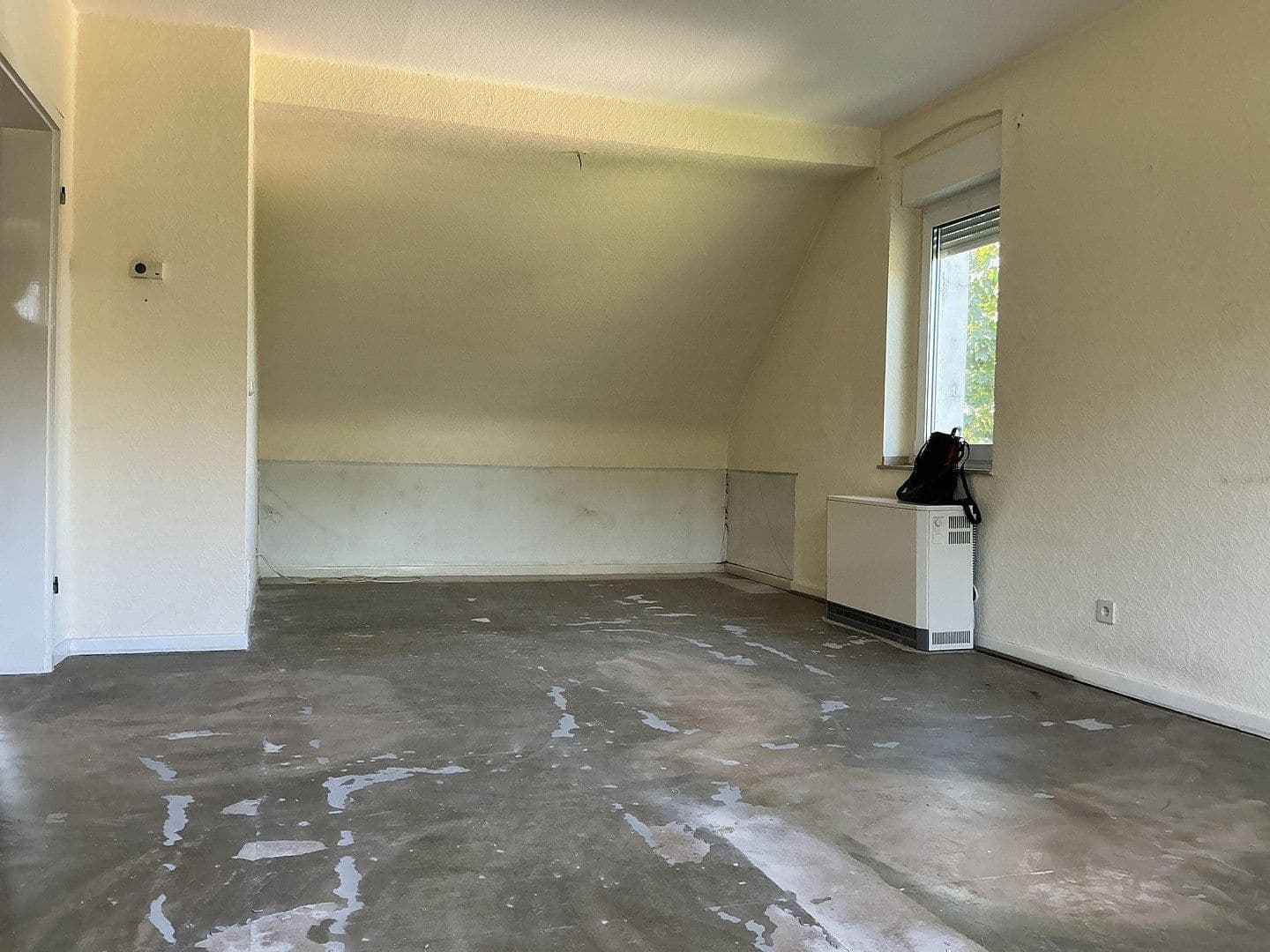 Prenájom bytu 3-izbový 67 m², Dellwiger Str. 37, Essen, Severné Porýnie - Westfálsko Prenájom bytu 3-izbový 67 m², Dellwiger Str. 37, Essen, Severné Porýnie - Westfálsko