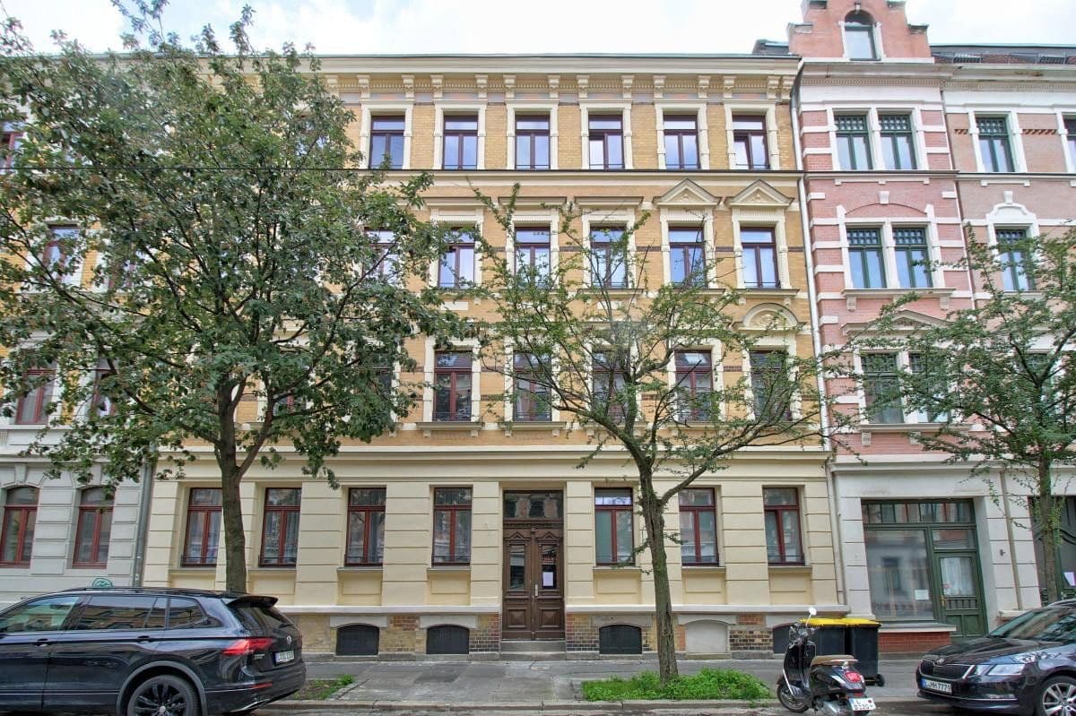 Prenájom bytu 2-izbový 73 m², Weißestraße 11, Leipzig, Sasko Prenájom bytu 2-izbový 73 m², Weißestraße 11, Leipzig, Sasko