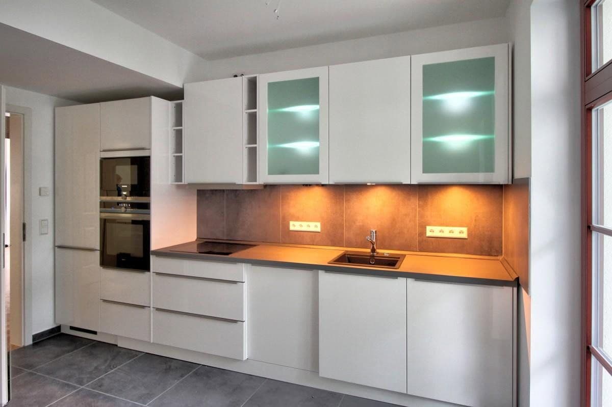 Prenájom bytu 2-izbový 73 m², Weißestraße 11, Leipzig, Sasko Prenájom bytu 2-izbový 73 m², Weißestraße 11, Leipzig, Sasko