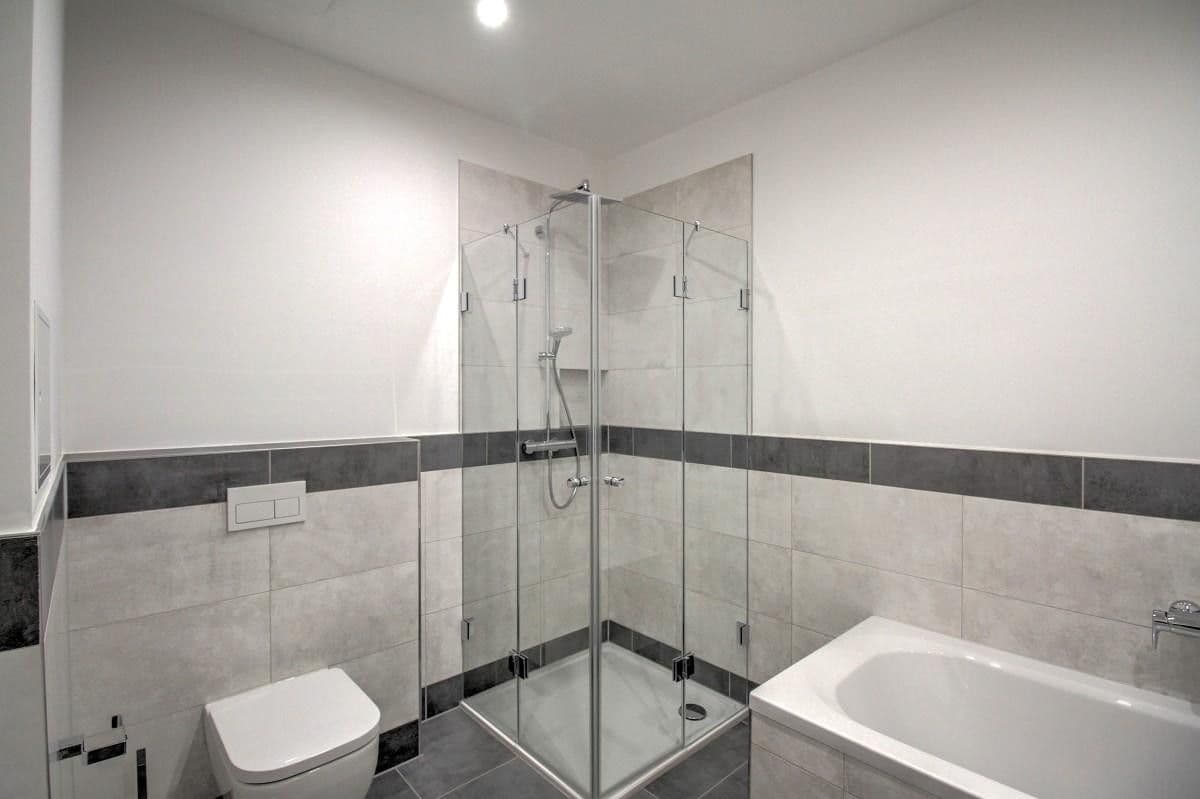 Prenájom bytu 2-izbový 73 m², Weißestraße 11, Leipzig, Sasko Prenájom bytu 2-izbový 73 m², Weißestraße 11, Leipzig, Sasko