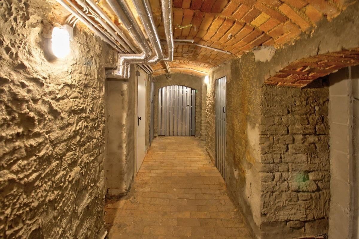 Prenájom bytu 2-izbový 73 m², Weißestraße 11, Leipzig, Sasko Prenájom bytu 2-izbový 73 m², Weißestraße 11, Leipzig, Sasko