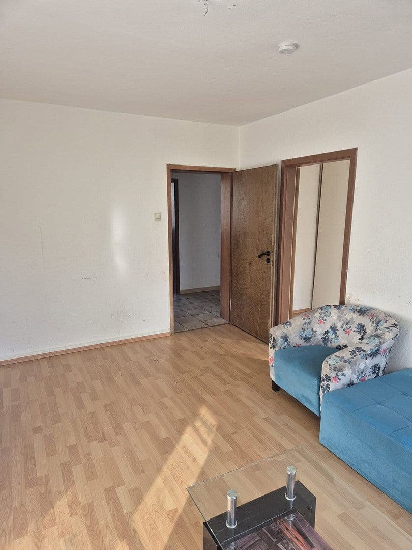 Prenájom bytu 4-izbový 95 m², Braunschweiger Straße 25, Dortmund, Severné Porýnie - Westfálsko Prenájom bytu 4-izbový 95 m², Braunschweiger Straße 25, Dortmund, Severné Porýnie - Westfálsko