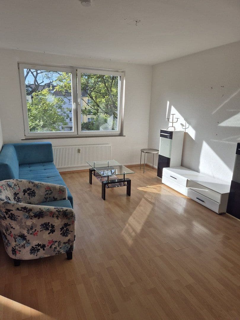 Prenájom bytu 4-izbový 95 m², Braunschweiger Straße 25, Dortmund, Severné Porýnie - Westfálsko Prenájom bytu 4-izbový 95 m², Braunschweiger Straße 25, Dortmund, Severné Porýnie - Westfálsko
