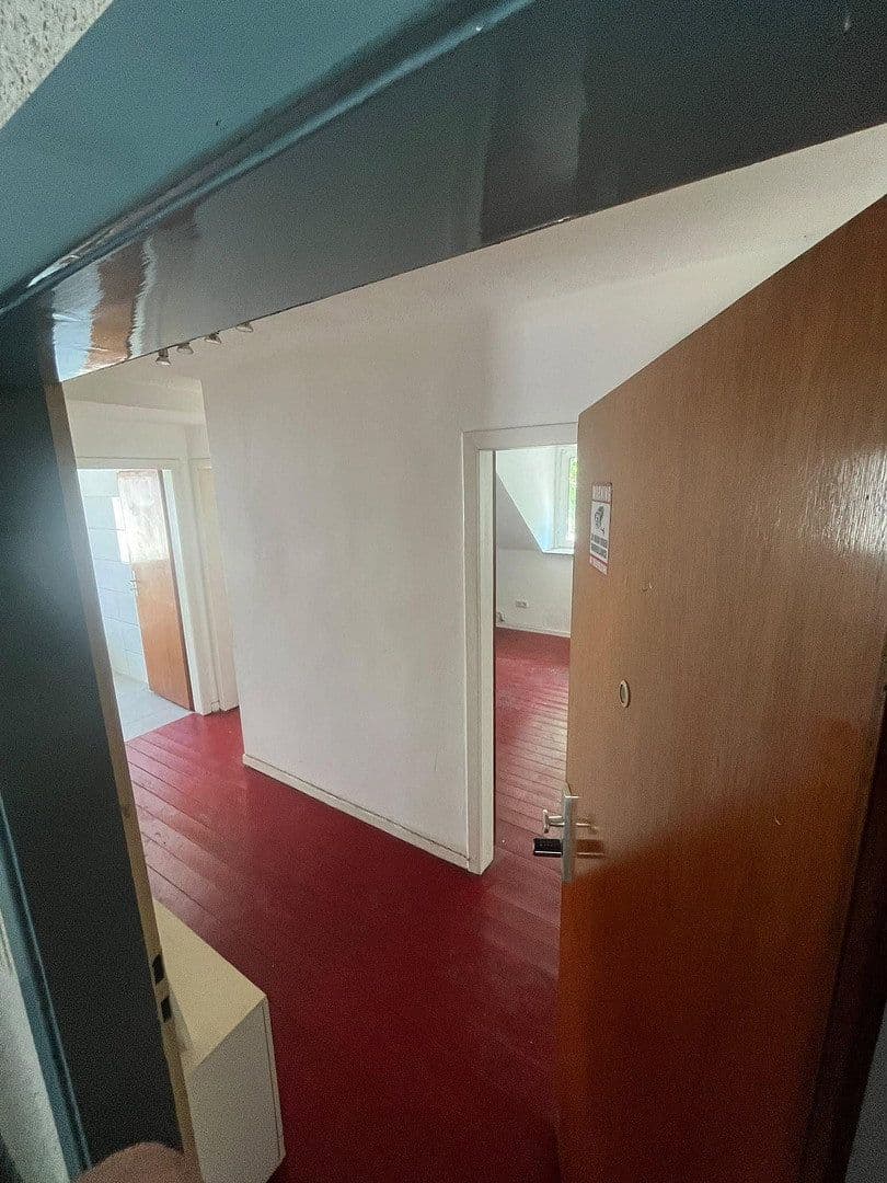 Prenájom bytu 5-izbový 100 m², Gerther Straße 8, Bochum, Severné Porýnie - Westfálsko Prenájom bytu 5-izbový 100 m², Gerther Straße 8, Bochum, Severné Porýnie - Westfálsko
