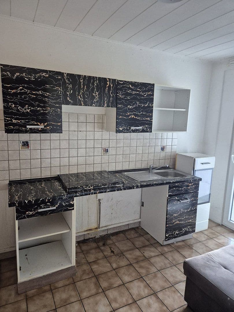 Prenájom bytu 4-izbový 95 m², Braunschweiger Straße 25, Dortmund, Severné Porýnie - Westfálsko Prenájom bytu 4-izbový 95 m², Braunschweiger Straße 25, Dortmund, Severné Porýnie - Westfálsko