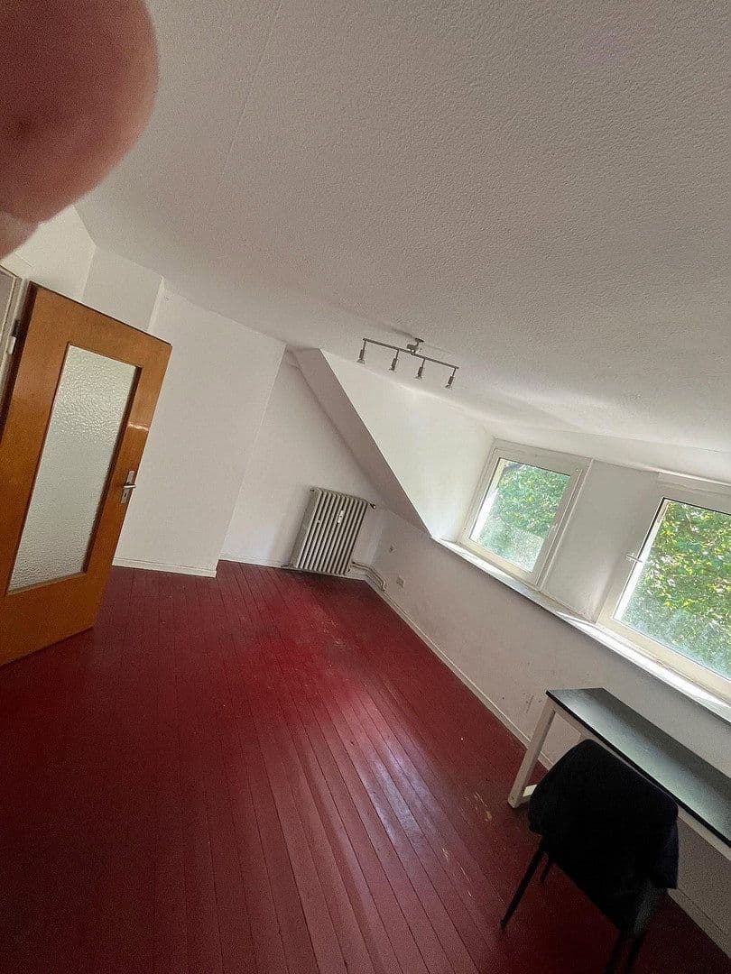 Prenájom bytu 5-izbový 100 m², Gerther Straße 8, Bochum, Severné Porýnie - Westfálsko Prenájom bytu 5-izbový 100 m², Gerther Straße 8, Bochum, Severné Porýnie - Westfálsko